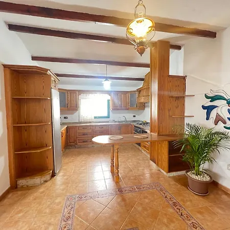 Villa Duke Con Piscina En Charco Del Pino Granadilla De Abona